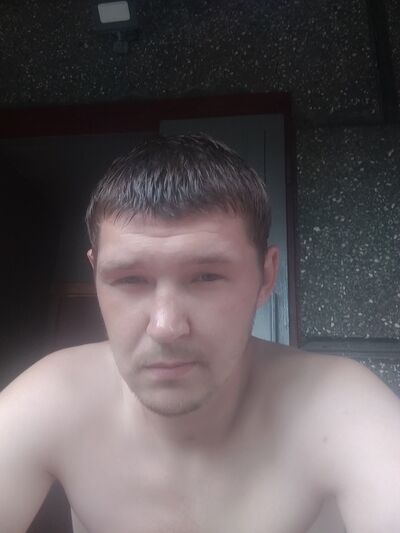  -,   , 32 ,  