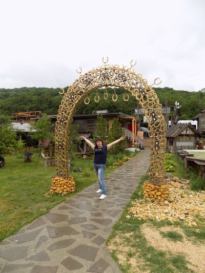  ,   , 40 ,     , c 