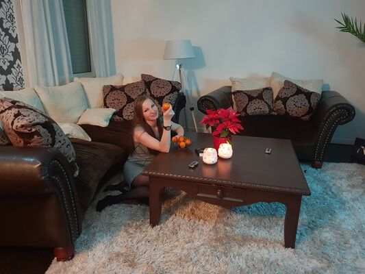  ,   Lana, 38 ,     , c 