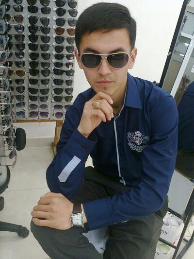  ,   Sanjar, 32 ,   