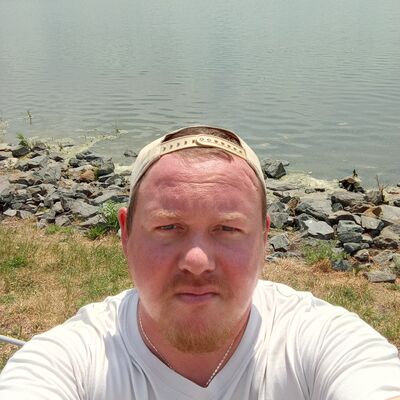  ,   Konstantin, 38 ,   , 