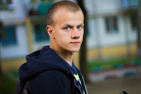 ,   Radik, 31 ,   