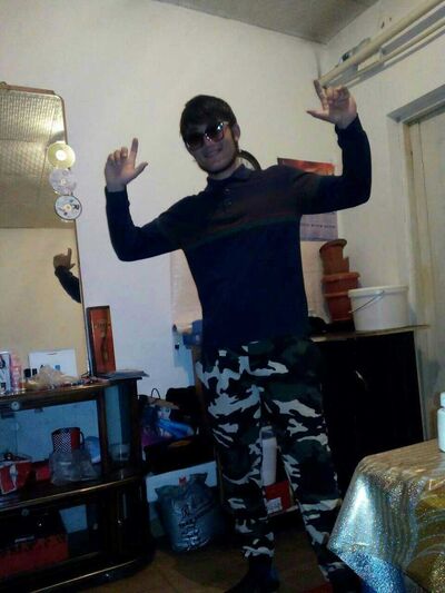  ,   Armani, 29 ,   ,   , c 
