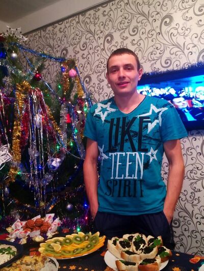  ,   Maks, 33 ,   