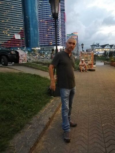  ,   Garri, 51 ,   ,   