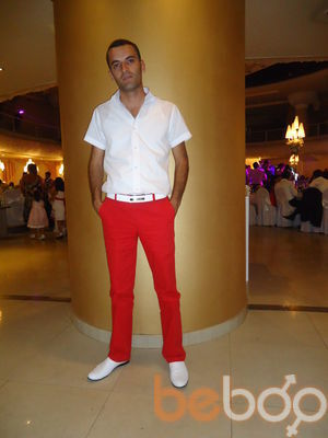  ,   Artur, 39 ,   ,   , c 