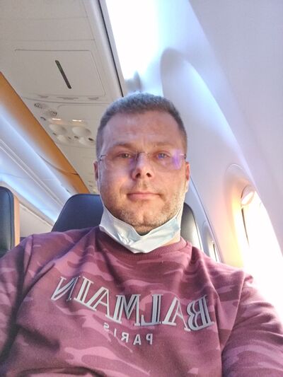  ,   Misko, 49 ,   c 