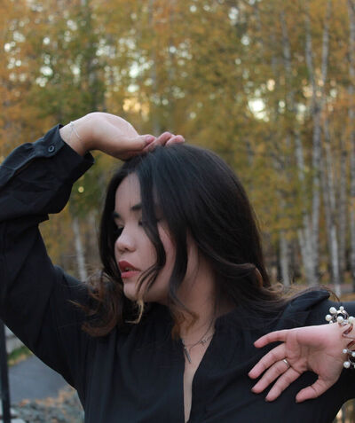  -,   Luna, 24 ,   ,   