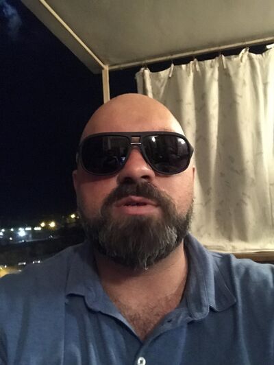  ,   Hayk, 42 ,   ,   , c 