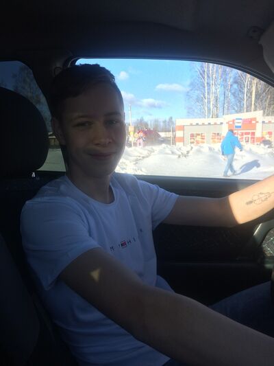  ,   Ilya, 24 ,   ,   , c 