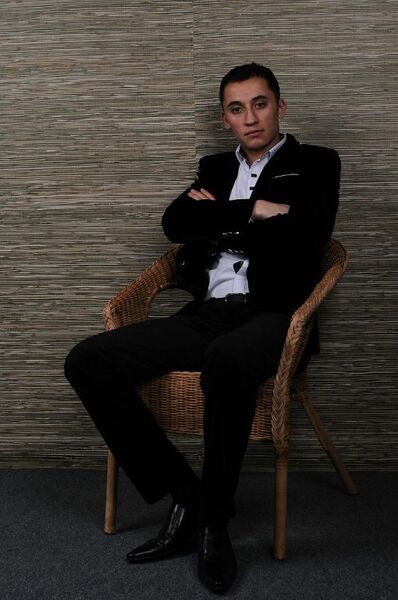  ,   Alijon, 34 ,   