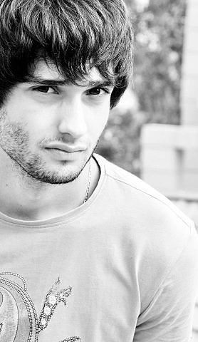  5402857  EhSoN, 35 ,    