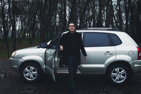  ,   Dima, 30 ,   
