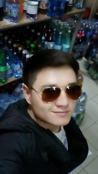  -,   Daniel, 32 ,   ,   , c 