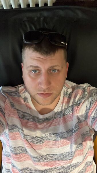  ,   Eduard, 38 ,   ,   