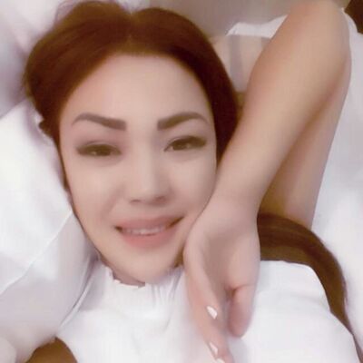  ,   Lola, 42 ,   