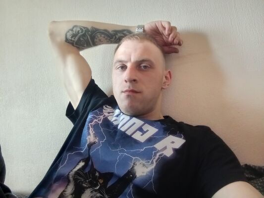 ,   Maxim, 25 ,   ,   