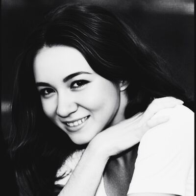  ,   Maria, 27 ,   , 