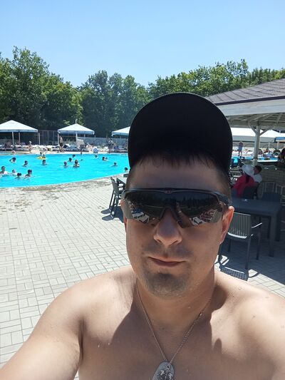  ,   Jenek, 30 ,   ,   , c 