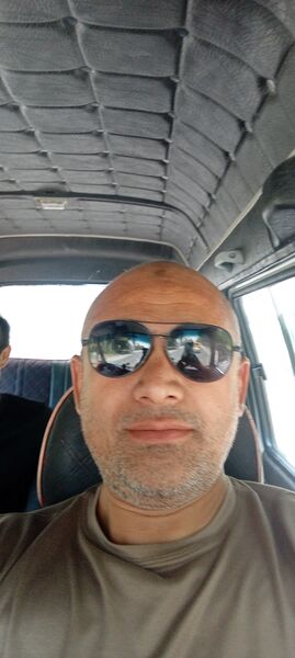  ,   Hamid, 44 ,   ,   