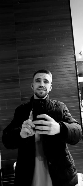  Utopia,   , 32 ,   ,   