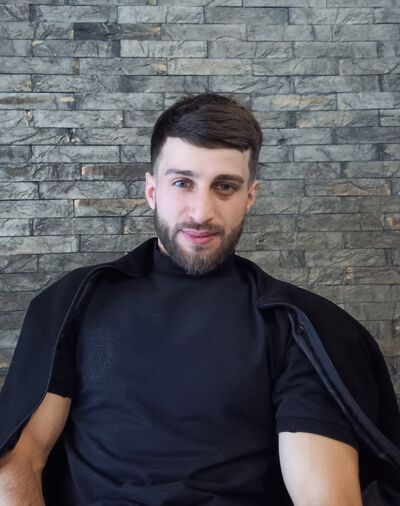  ,   Emil, 27 ,   ,   
