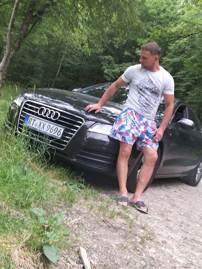  Reutlingen,   , 33 ,   , 