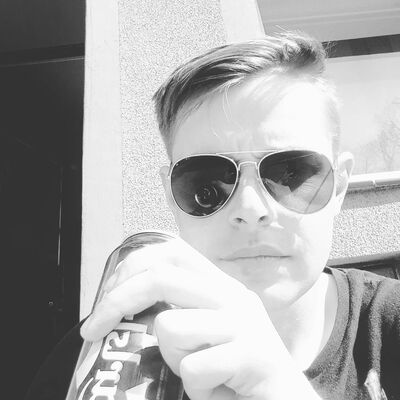  ,   Nikita, 35 ,  