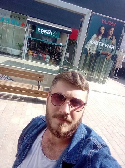  King George,   Goga, 30 ,   ,   