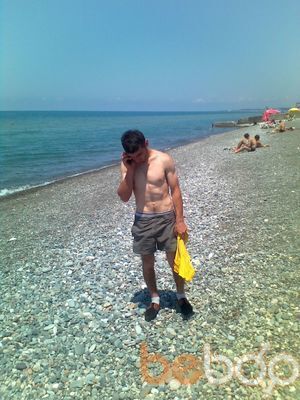  ,   N I K A, 37 ,   ,   , c 