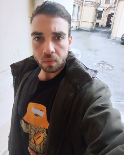 -,   Mohamed, 32 ,   ,   