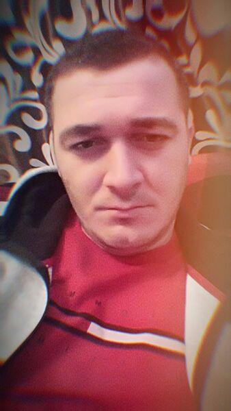  ,   Gio, 32 ,   ,   , c , 