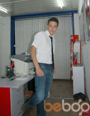  ,   Zafar, 33 ,   , 