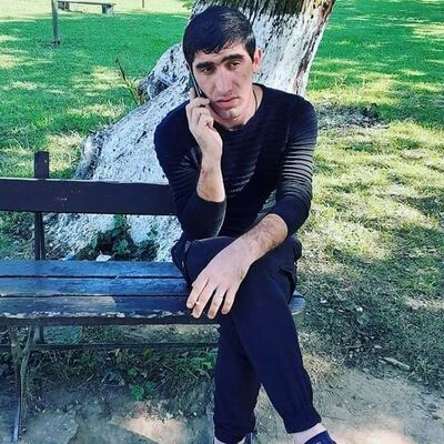  ,   Bacho, 29 ,   ,   
