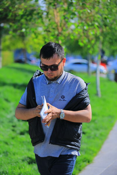  ,   Sirojiddin, 26 ,   ,   