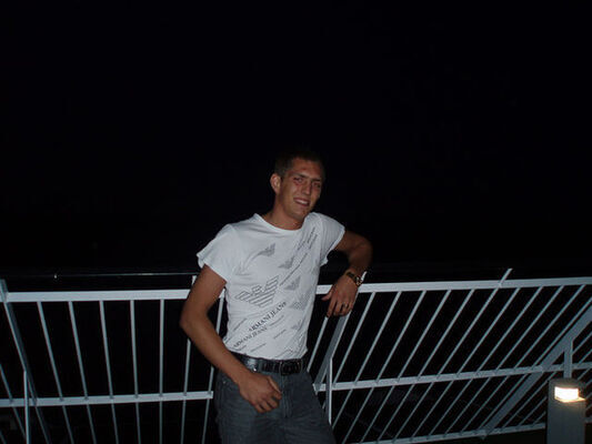  ,   Oleg, 36 ,   