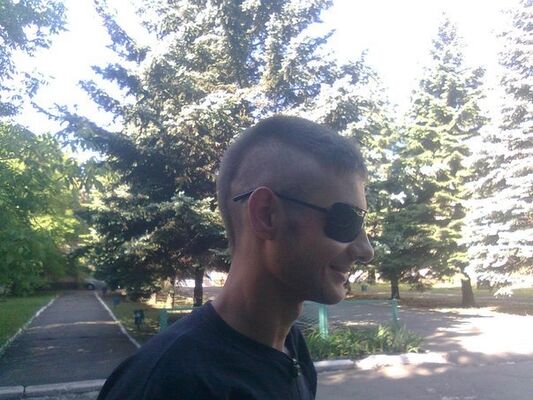  ,   Albert, 32 ,   ,   , c 