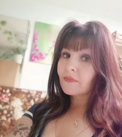  ,   Stefania, 50 ,   ,   