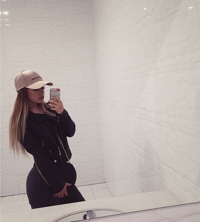  --,   Lera, 26 ,   ,   , c 