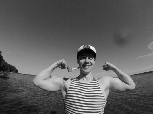  ,   Ilya, 31 ,   ,   , c 