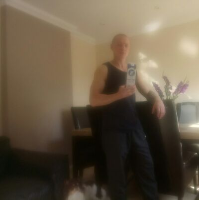  London Colney,   Evaldas, 44 ,   