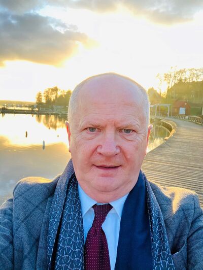  ,   Sergey, 68 ,     , c 