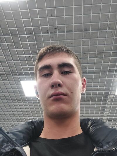  ,   Ilya, 23 ,   ,   