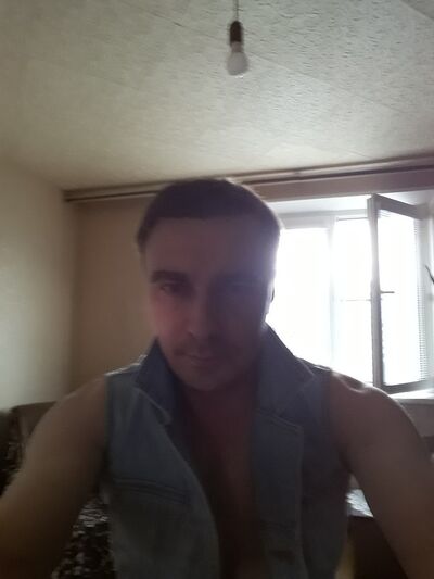 ,   Alex, 43 ,   ,   , c 