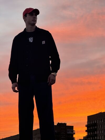  -,   , 19 ,   ,   