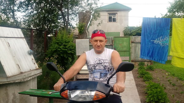  ,   Dmitrij, 45 ,   ,   , c 