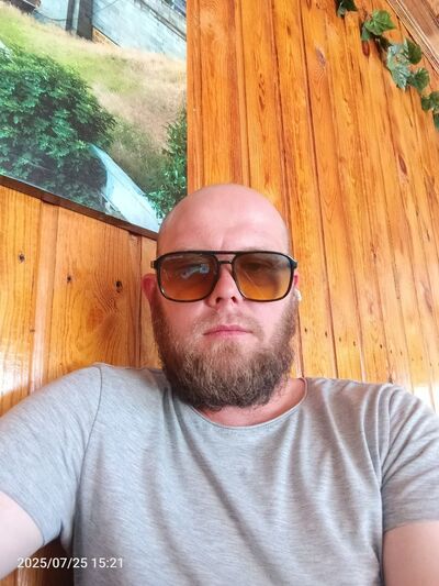  --,   Konstantin, 32 ,   ,   