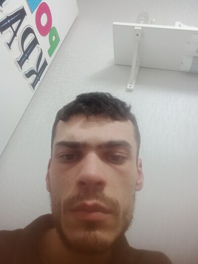  ,   Robert, 28 ,   ,   