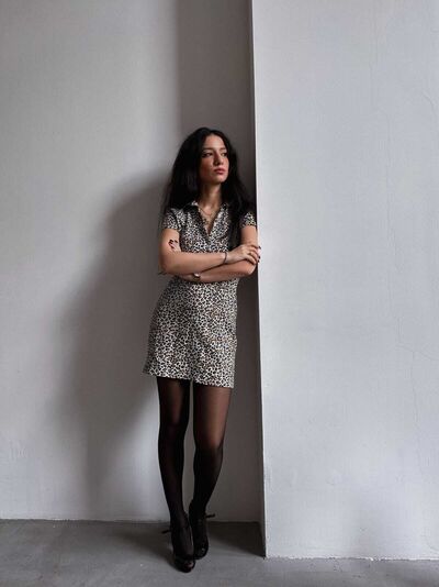  ,   Gigi, 36 ,   ,   , c , 