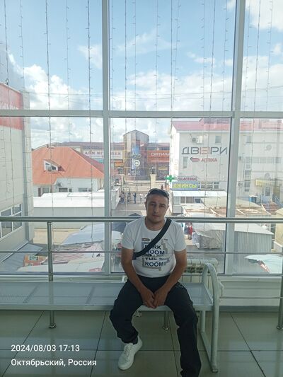  ,   Leonid, 41 ,   ,   , c , 